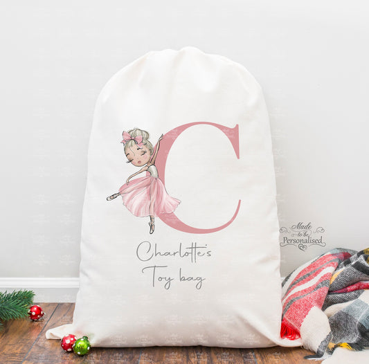 Toy Bag, Ballerina initial